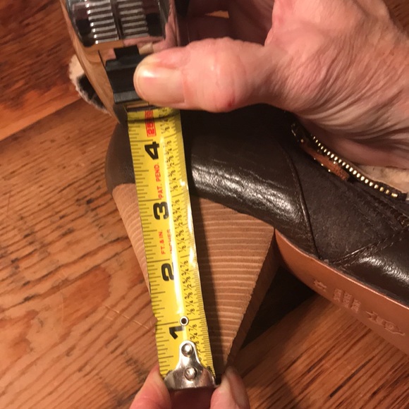 Shoes - Picture 9 of 9